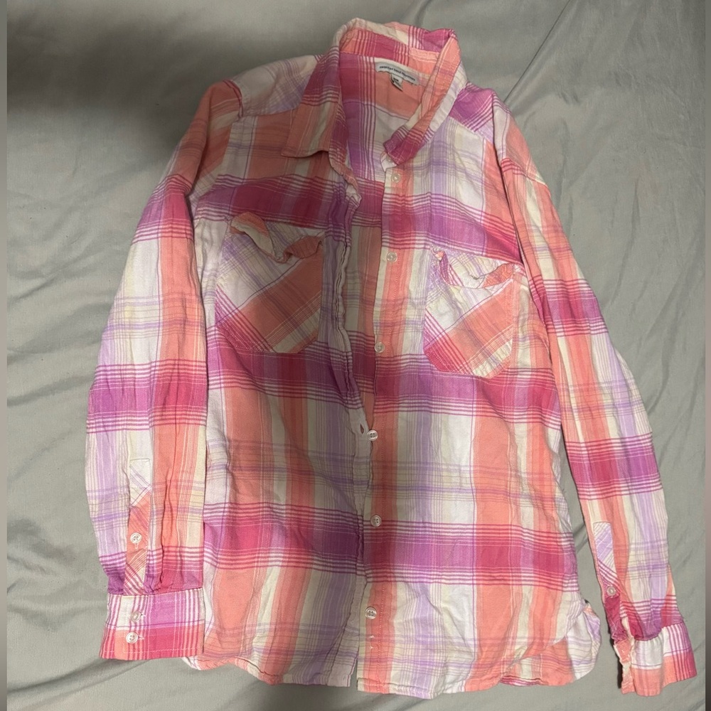 American Eagle Outfitters Pink and Cream Plaid Shirt size medium